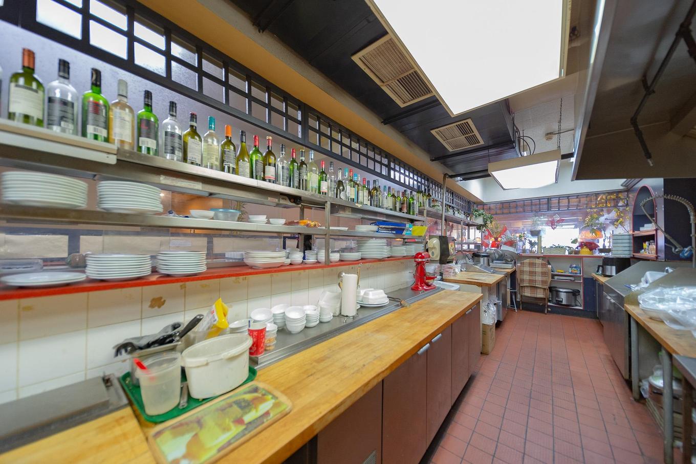 123 Queen Street, Charlottetown, PE