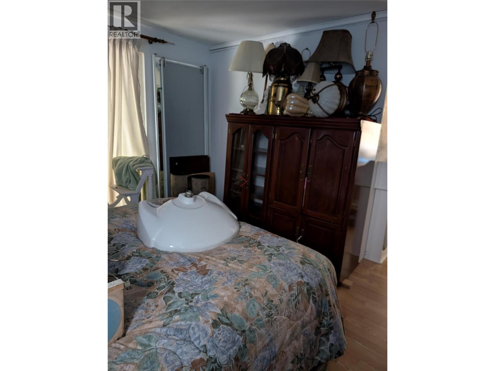 7429 Stampede Trail Lot# 25, Anglemont, BC