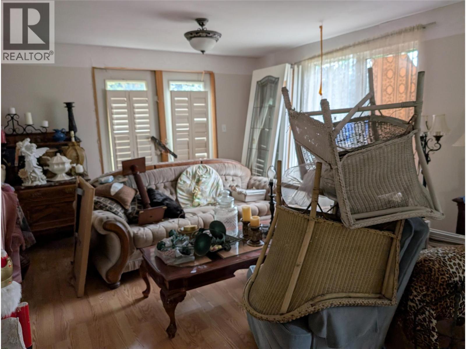 7429 Stampede Trail Lot# 25, Anglemont, BC