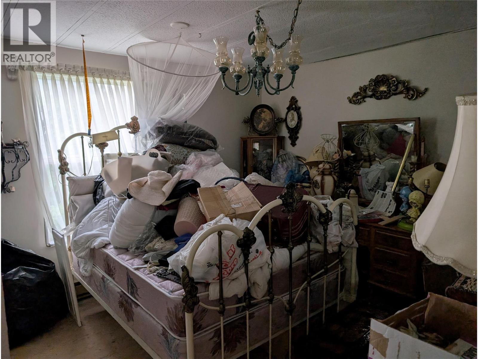 7429 Stampede Trail Lot# 25, Anglemont, BC