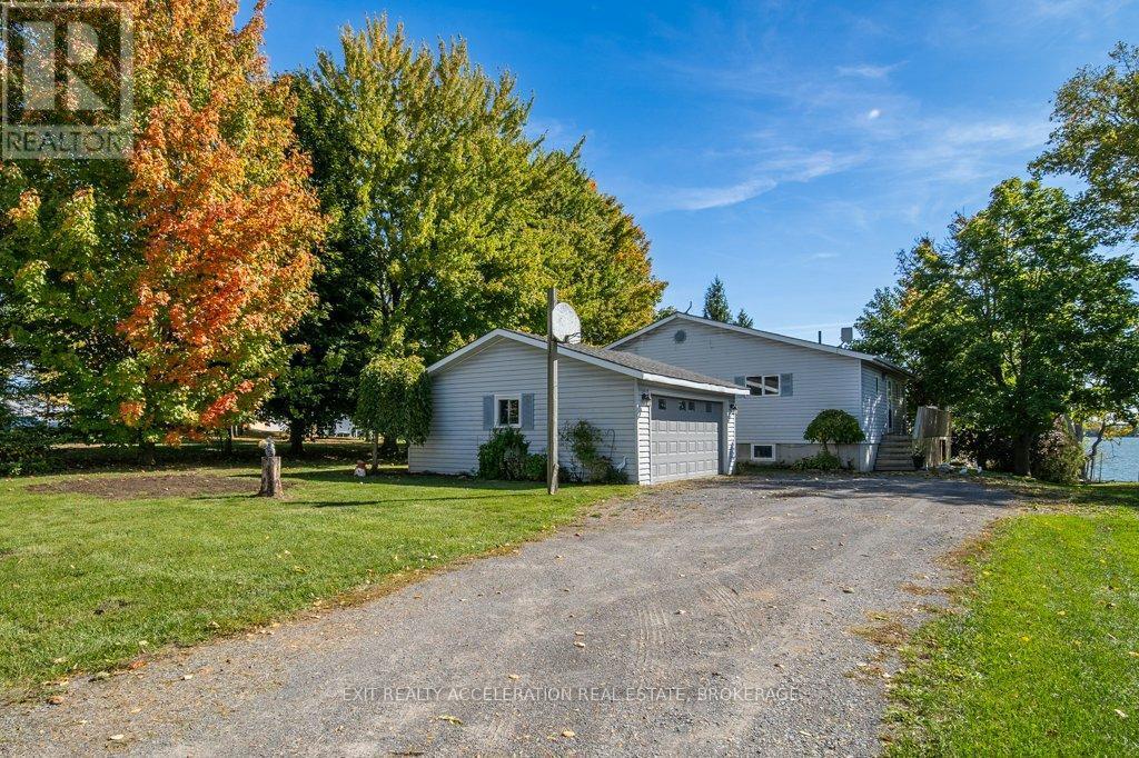 122 Bayview Drive, Greater Napanee (Greater Napanee), ON - Outdoor