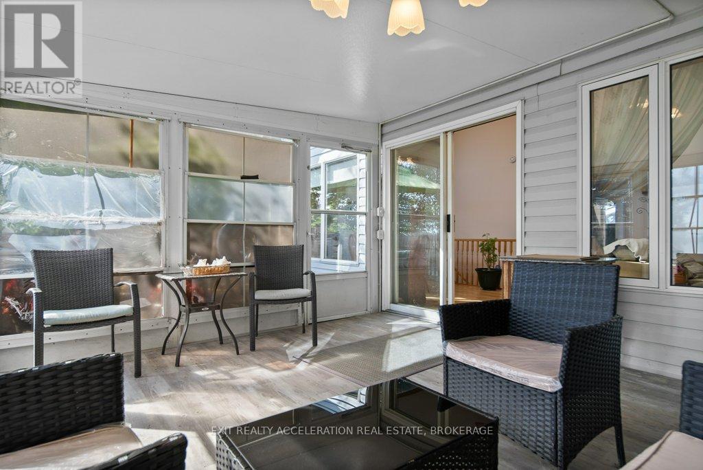 122 Bayview Drive, Greater Napanee (Greater Napanee), ON - Outdoor With Deck Patio Veranda With Exterior