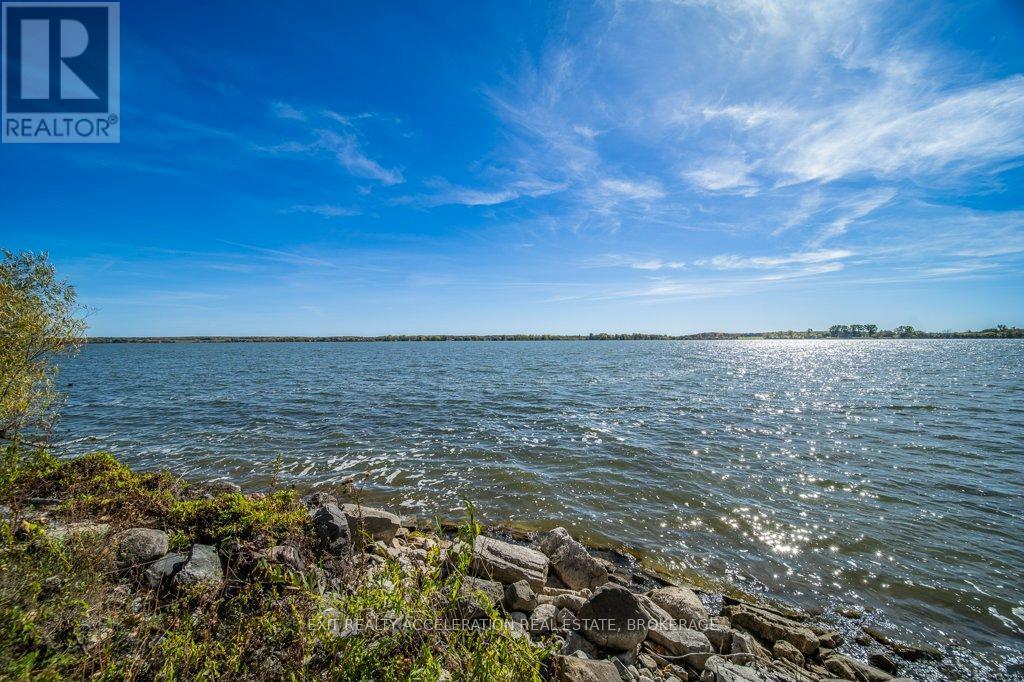 122 Bayview Drive, Greater Napanee (Greater Napanee), ON - Outdoor With Body Of Water With View