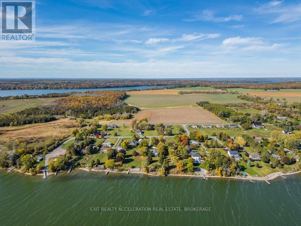 122 Bayview Drive, Greater Napanee (Greater Napanee), ON - Outdoor With Body Of Water With View