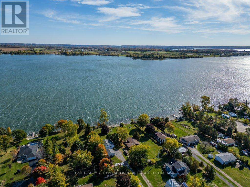 122 Bayview Drive, Greater Napanee (Greater Napanee), ON - Outdoor With Body Of Water With View