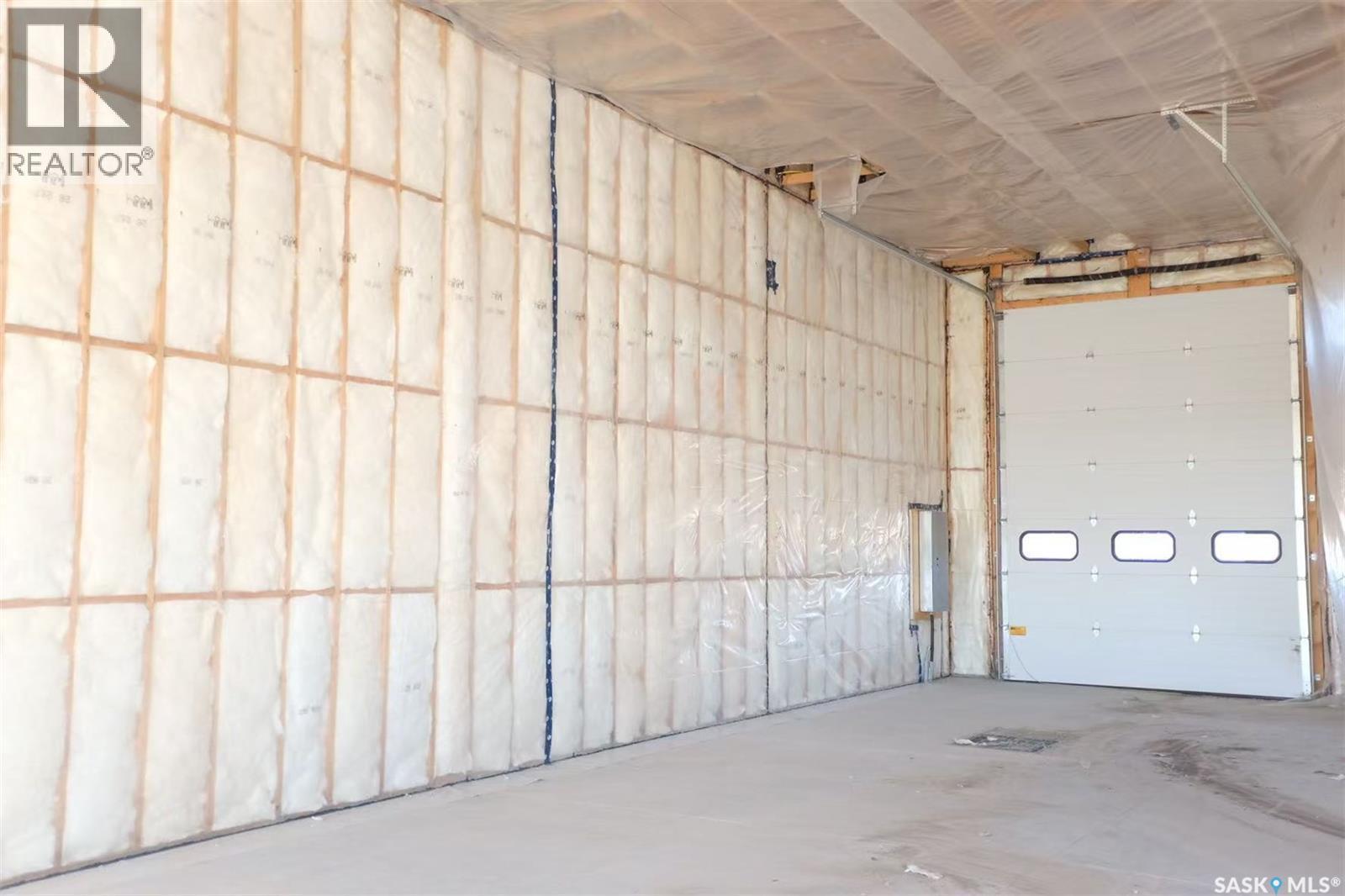 1 213 Service Road W, Langham, SK