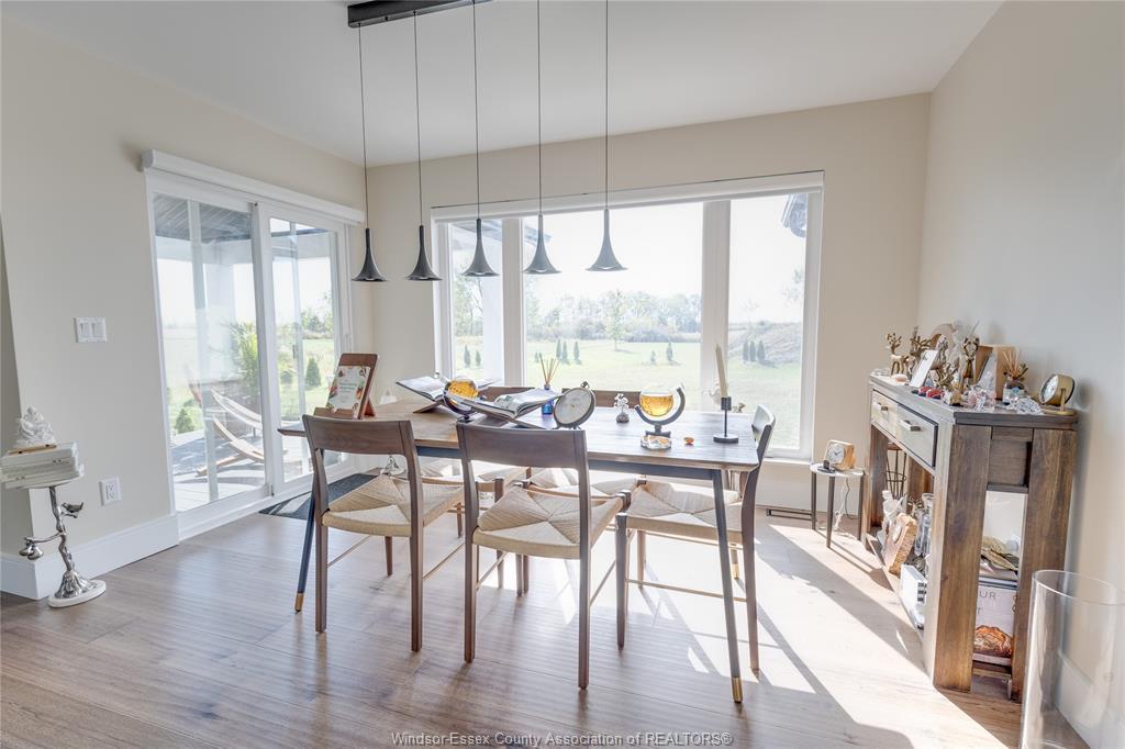 225 Erie Street South, Merlin, ON