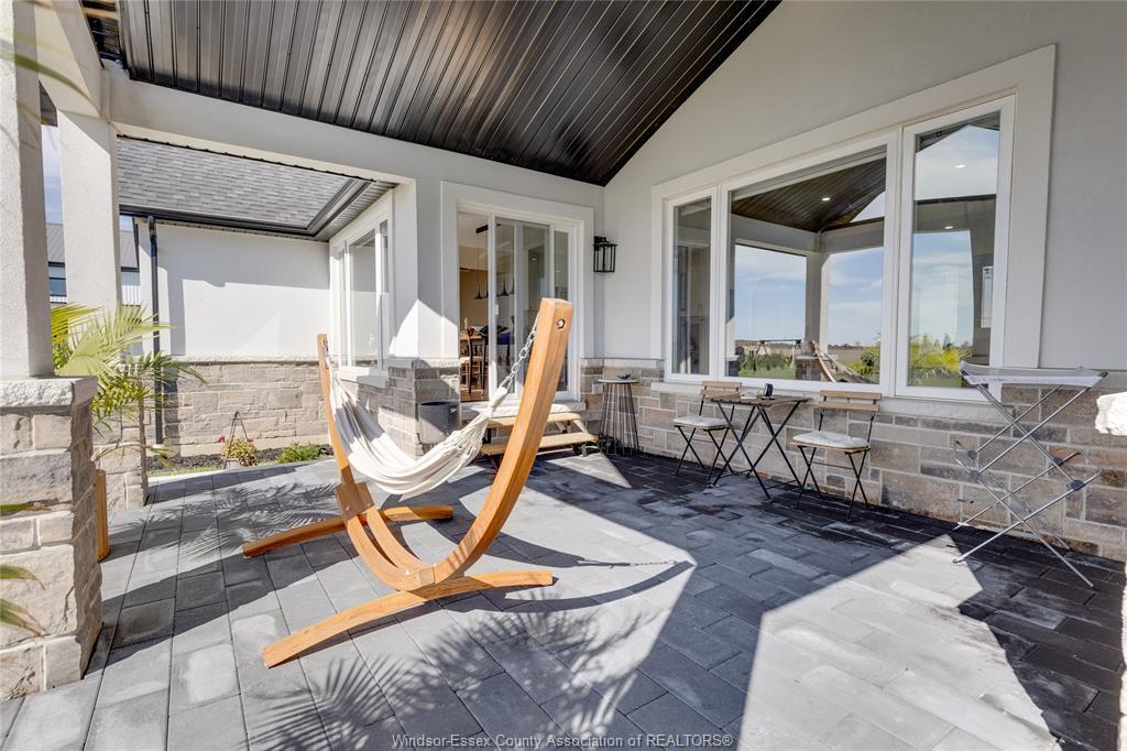 225 Erie Street South, Merlin, ON