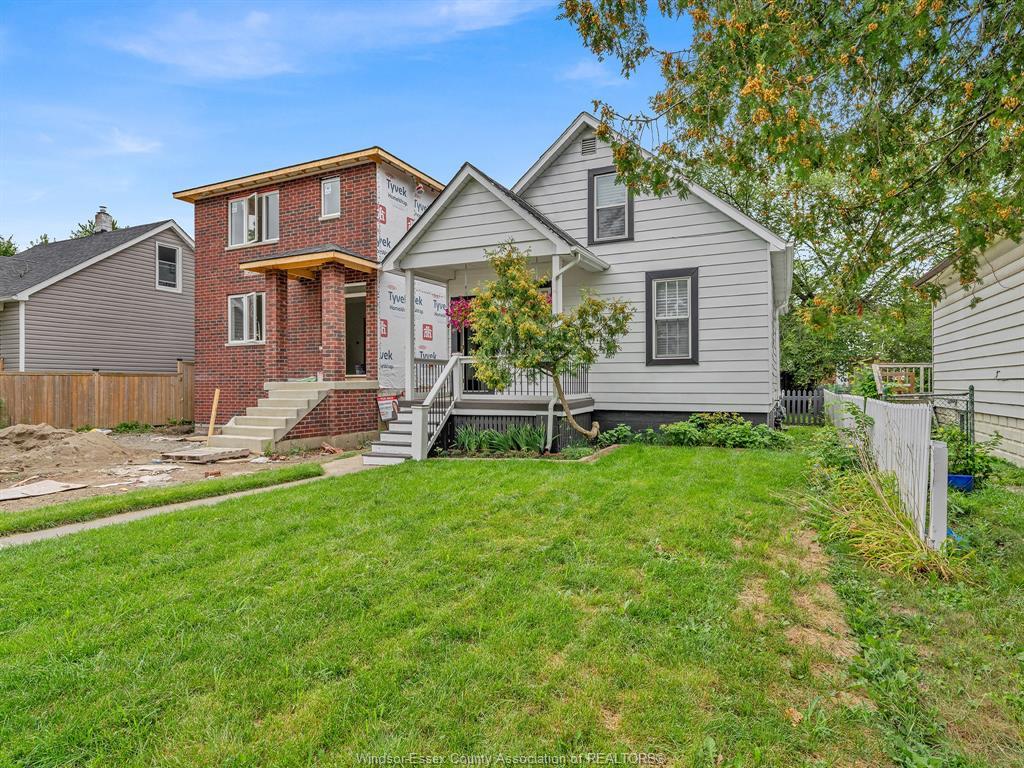 915 Mckay Avenue, Windsor, ON