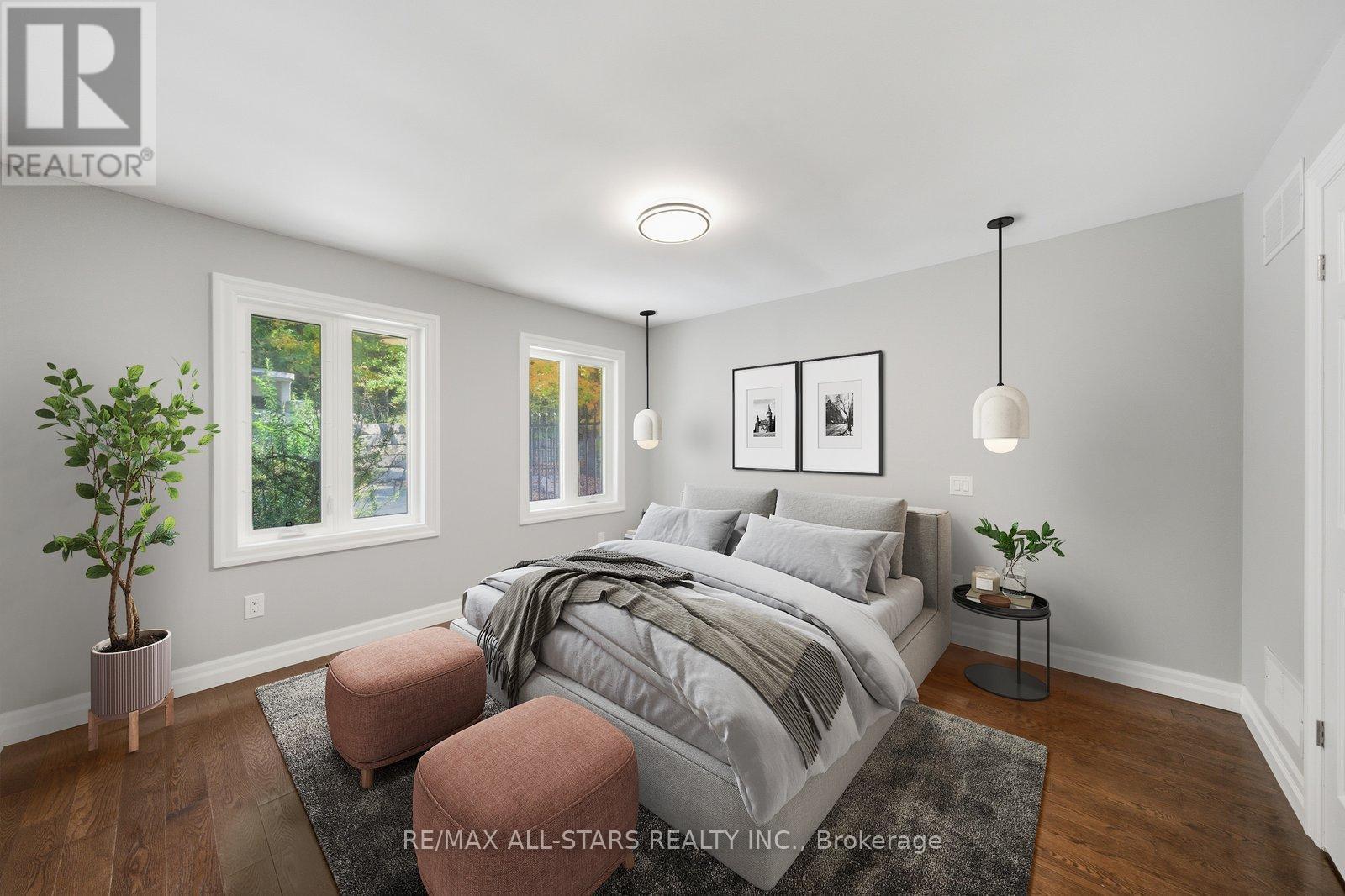 40 Algonquin Forest Drive, East Gwillimbury, ON - Indoor Photo Showing Bedroom