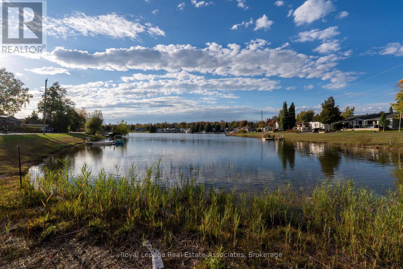 41 Cedarbush Crescent, Puslinch, ON - Outdoor With Body Of Water With View