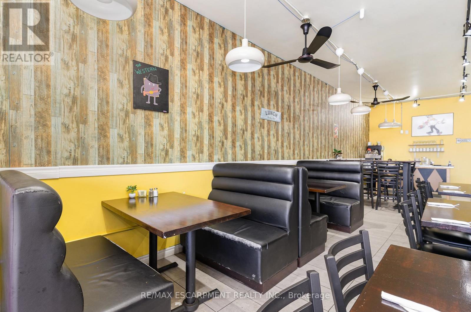 201 Ottawa Street N, Hamilton, ON