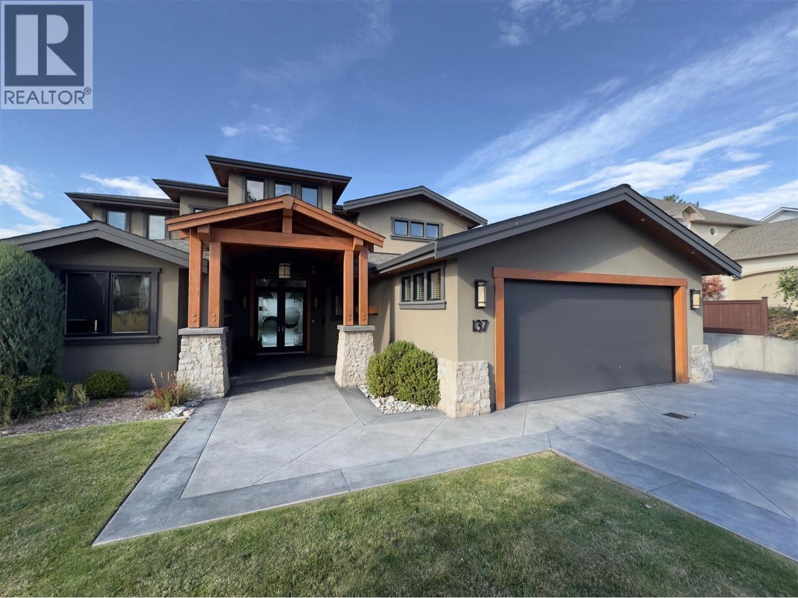 137 Westview Drive, Penticton, BC - Outdoor With Facade