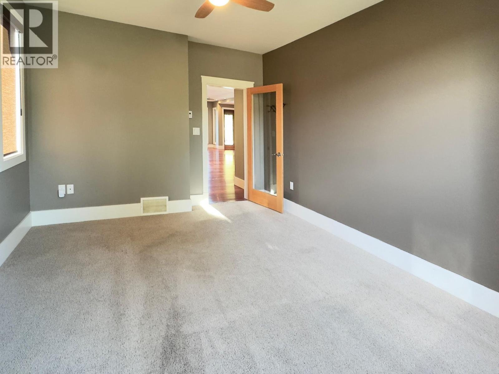 137 Westview Drive, Penticton, BC - Indoor Photo Showing Other Room