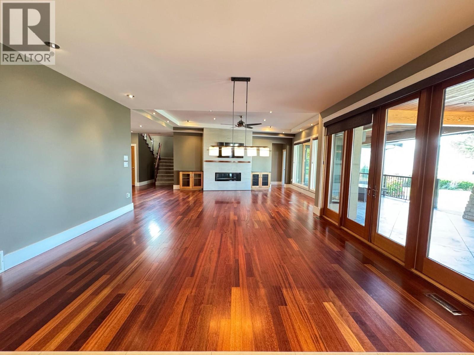 137 Westview Drive, Penticton, BC - Indoor Photo Showing Other Room