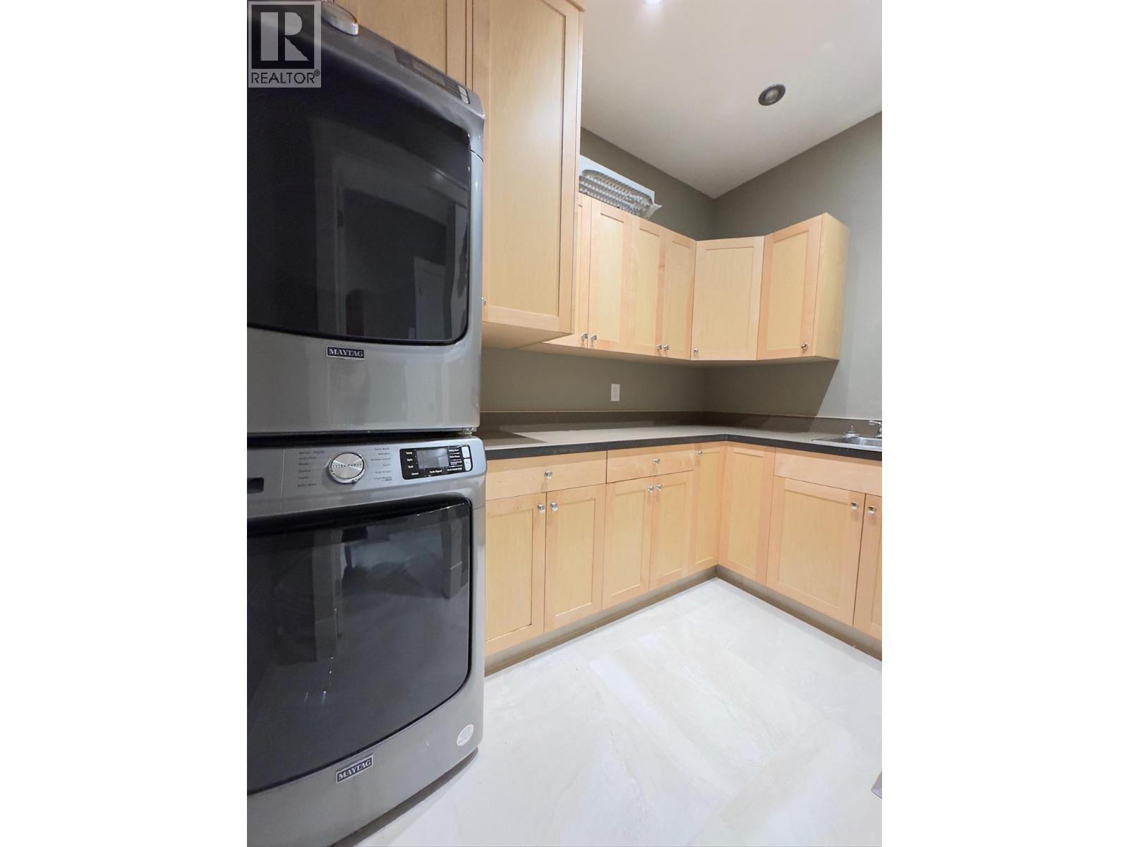 137 Westview Drive, Penticton, BC - Indoor