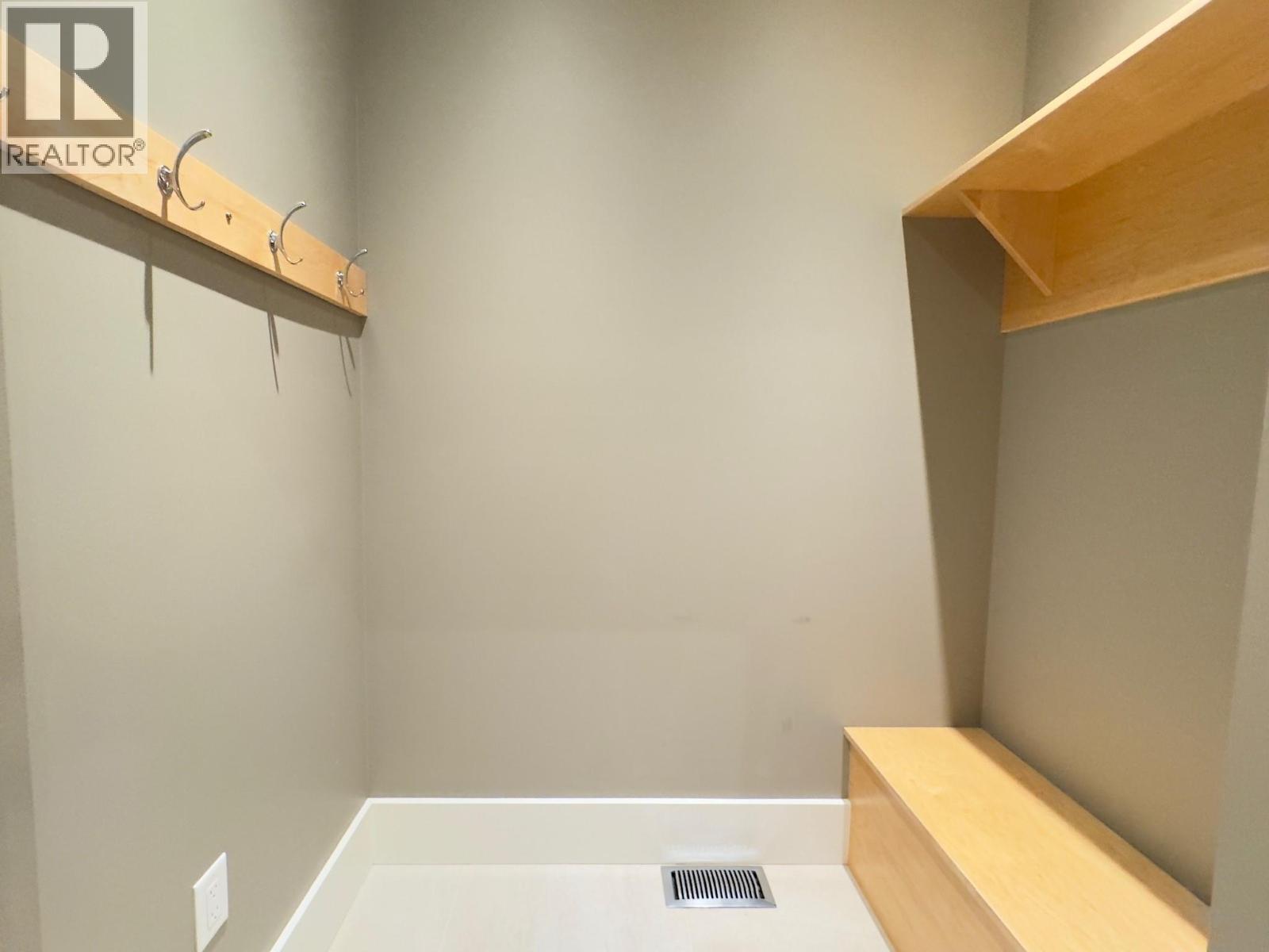 137 Westview Drive, Penticton, BC - Indoor Photo Showing Other Room