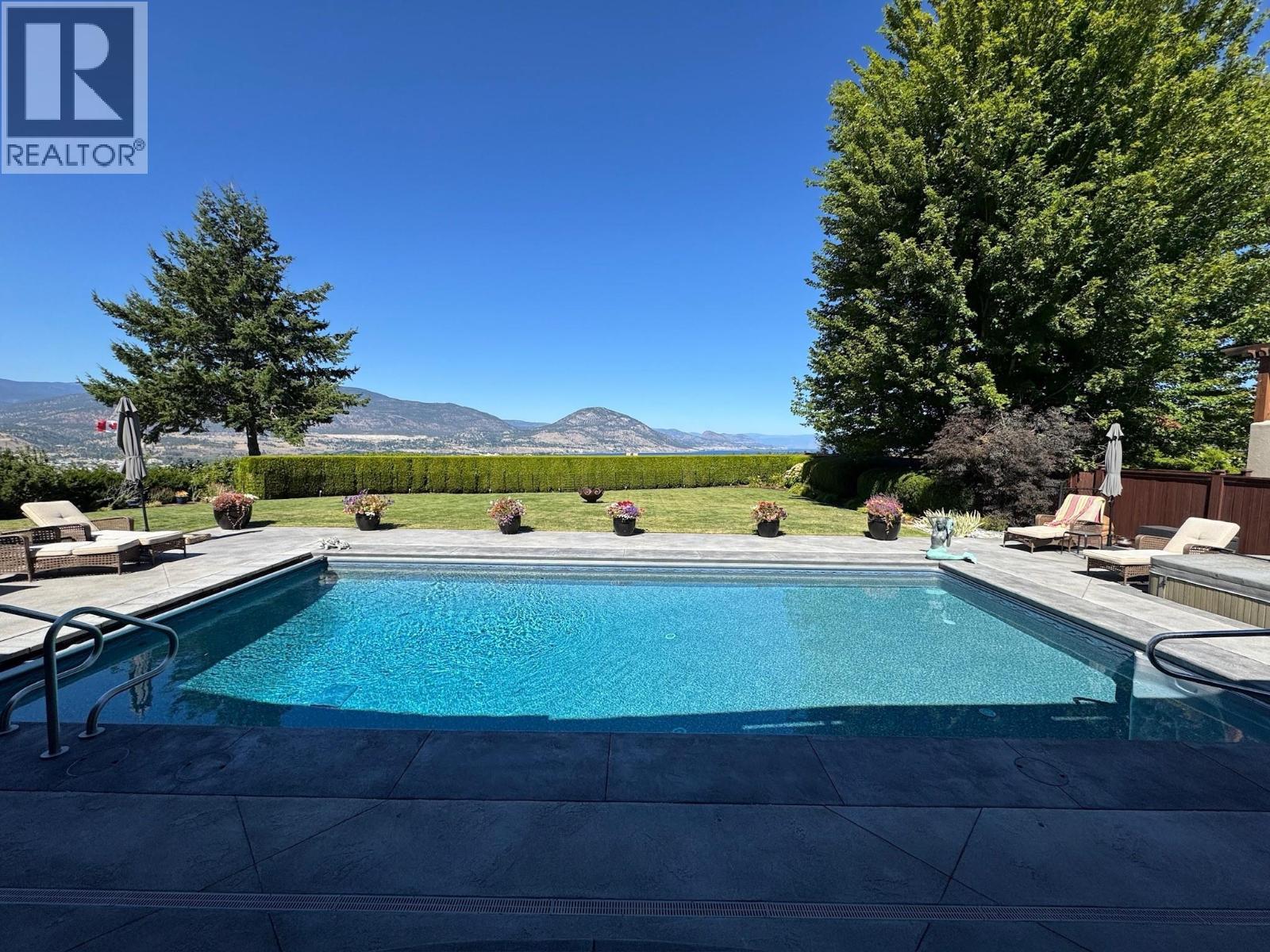 137 Westview Drive, Penticton, BC - Outdoor With In Ground Pool