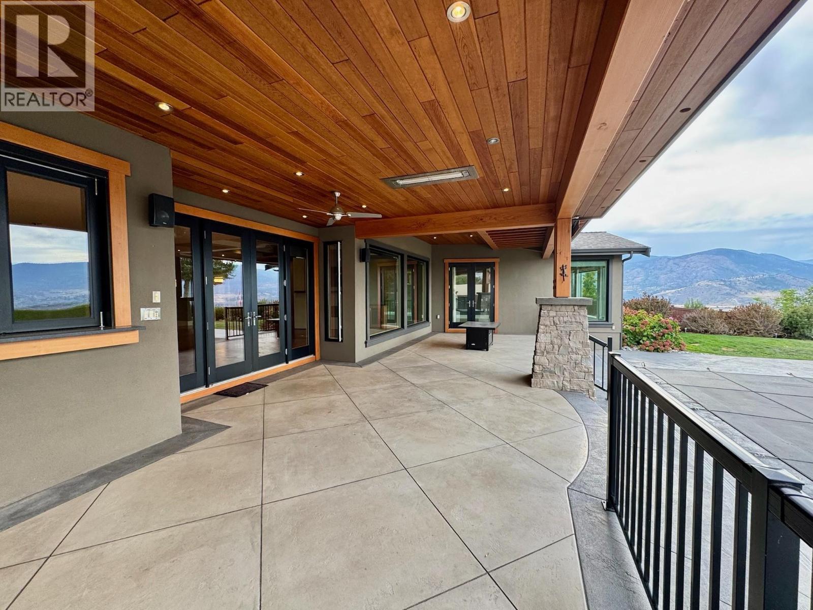 137 Westview Drive, Penticton, BC - Outdoor With Exterior