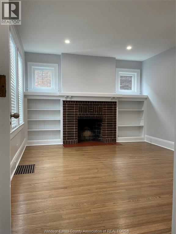 1496/1498 Giles East Unit# Upper, Windsor, ON - Indoor Photo Showing Other Room With Fireplace