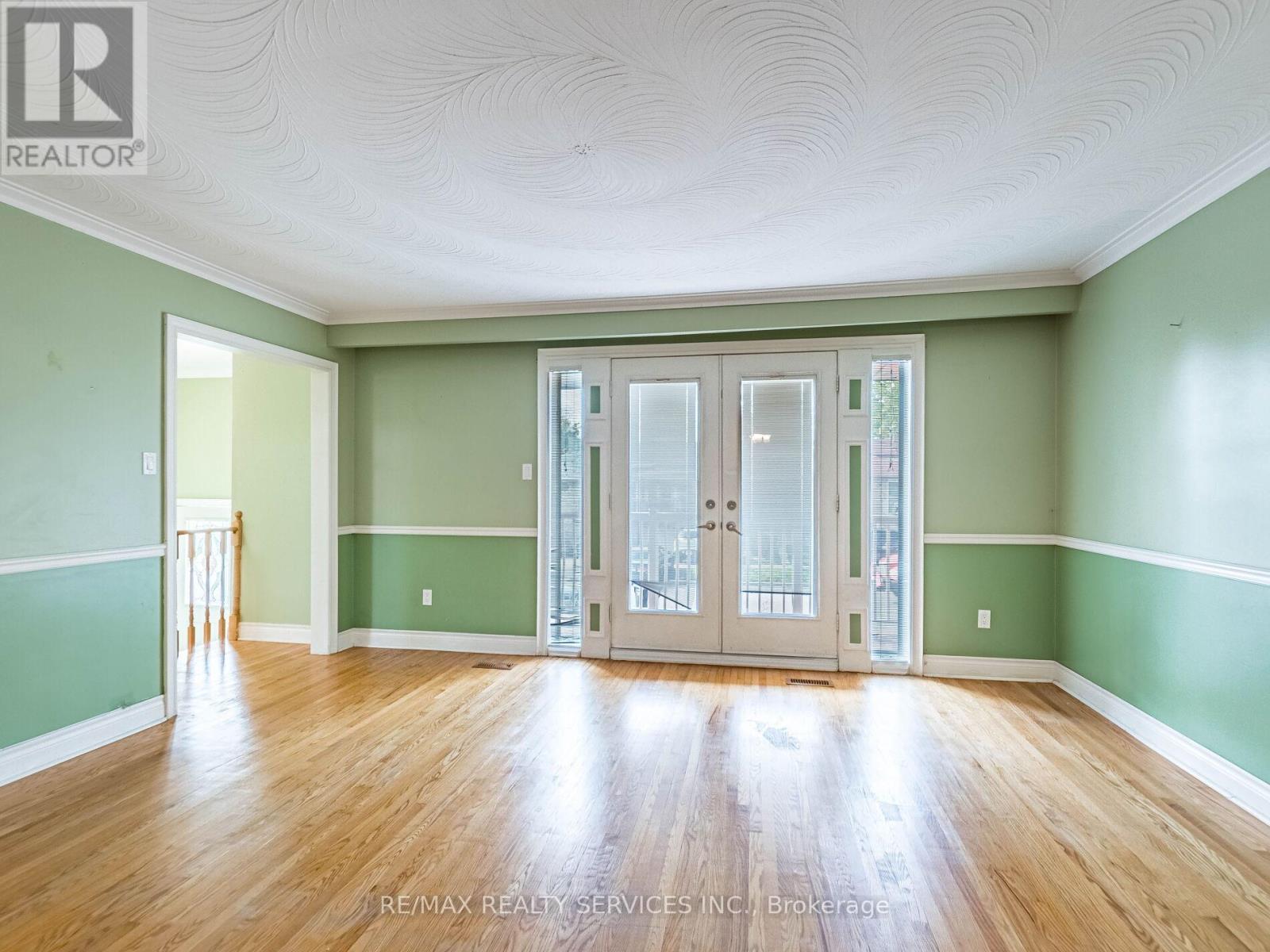 17 Fallway Road, Brampton, ON - Indoor Photo Showing Other Room