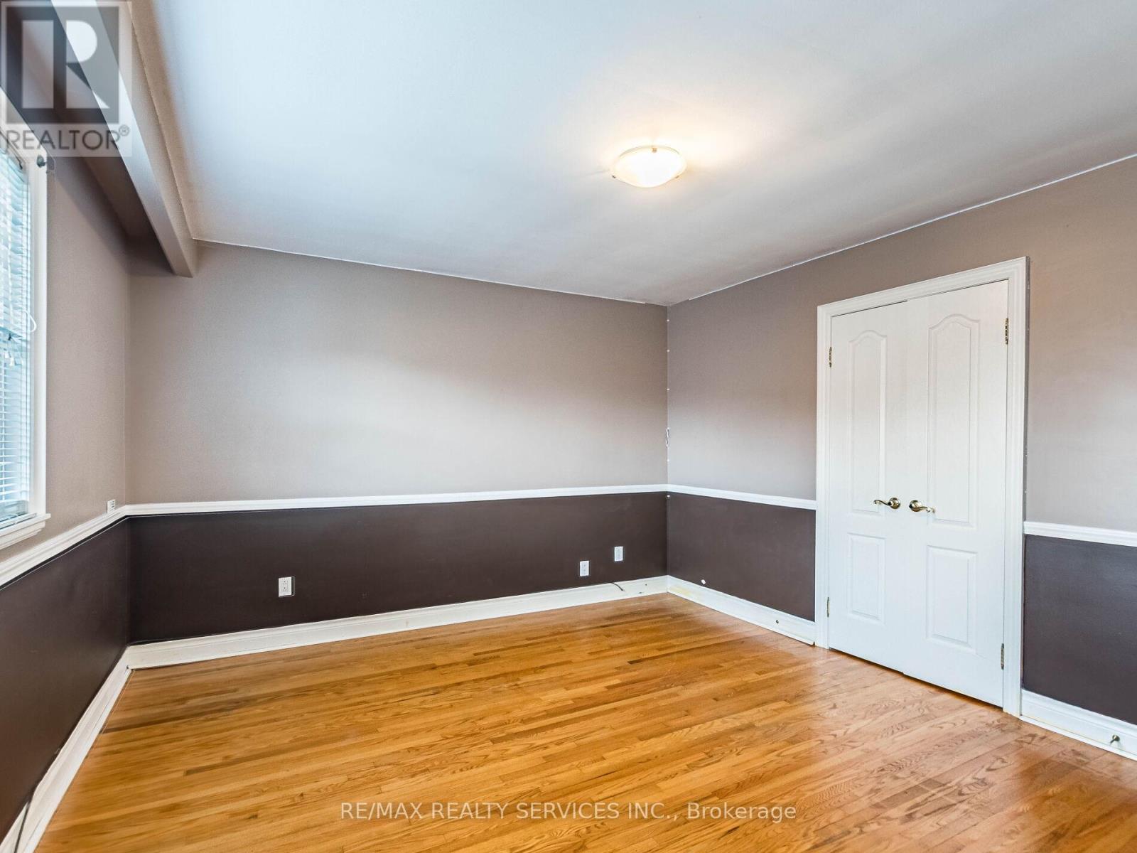 17 Fallway Road, Brampton, ON - Indoor Photo Showing Other Room