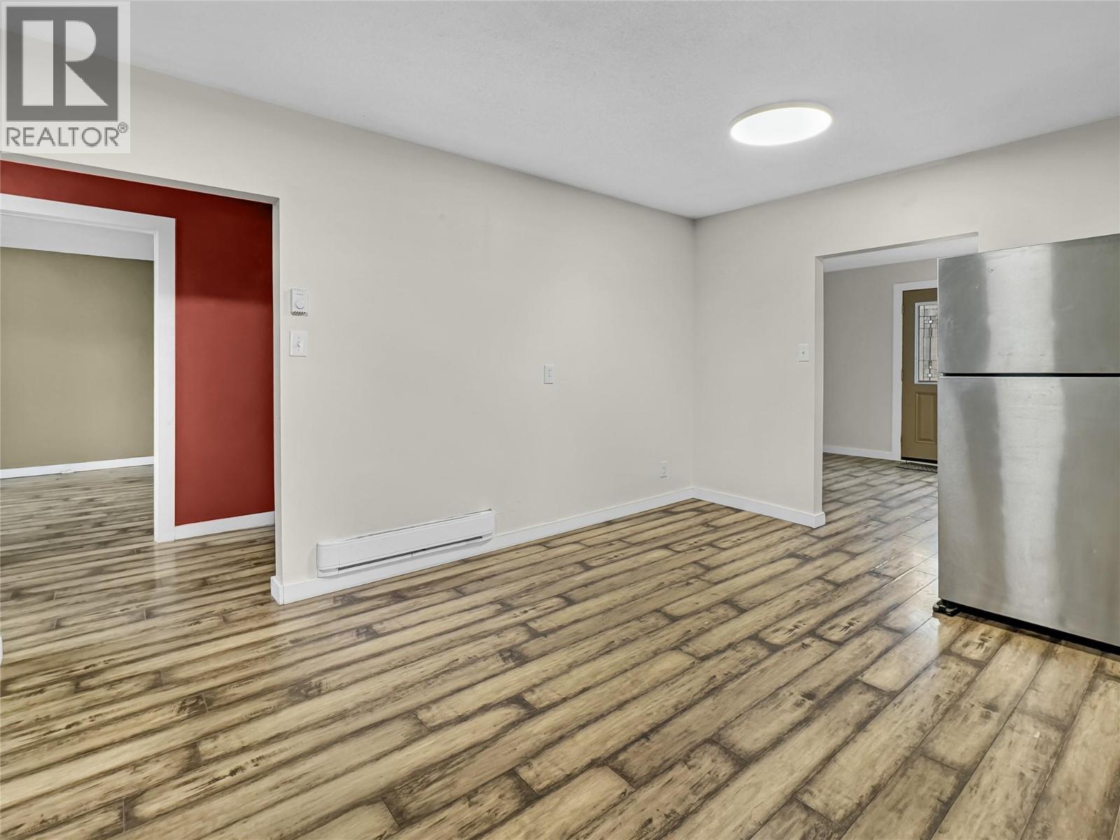 2210 Warren Avenue, Kimberley, BC - Indoor Photo Showing Other Room