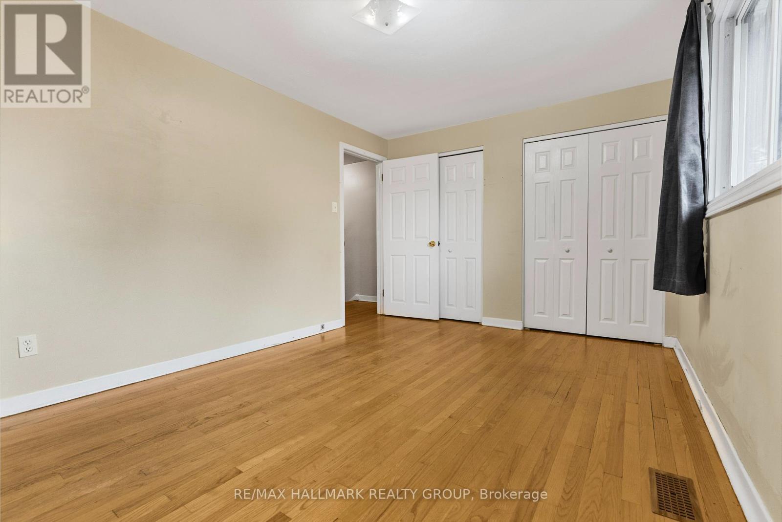 2666 Regina Street, Ottawa, ON - Indoor Photo Showing Other Room