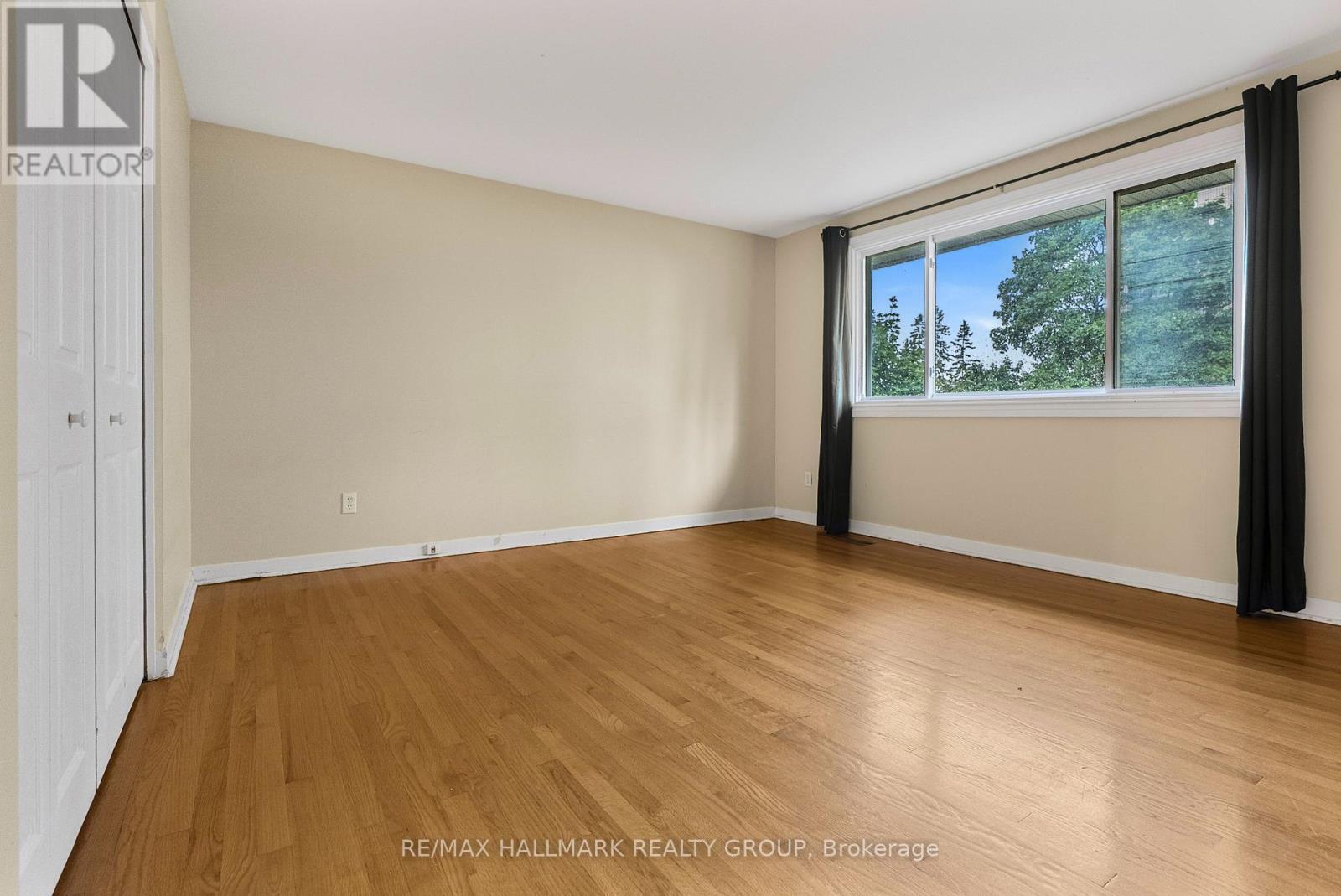 2666 Regina Street, Ottawa, ON - Indoor Photo Showing Other Room