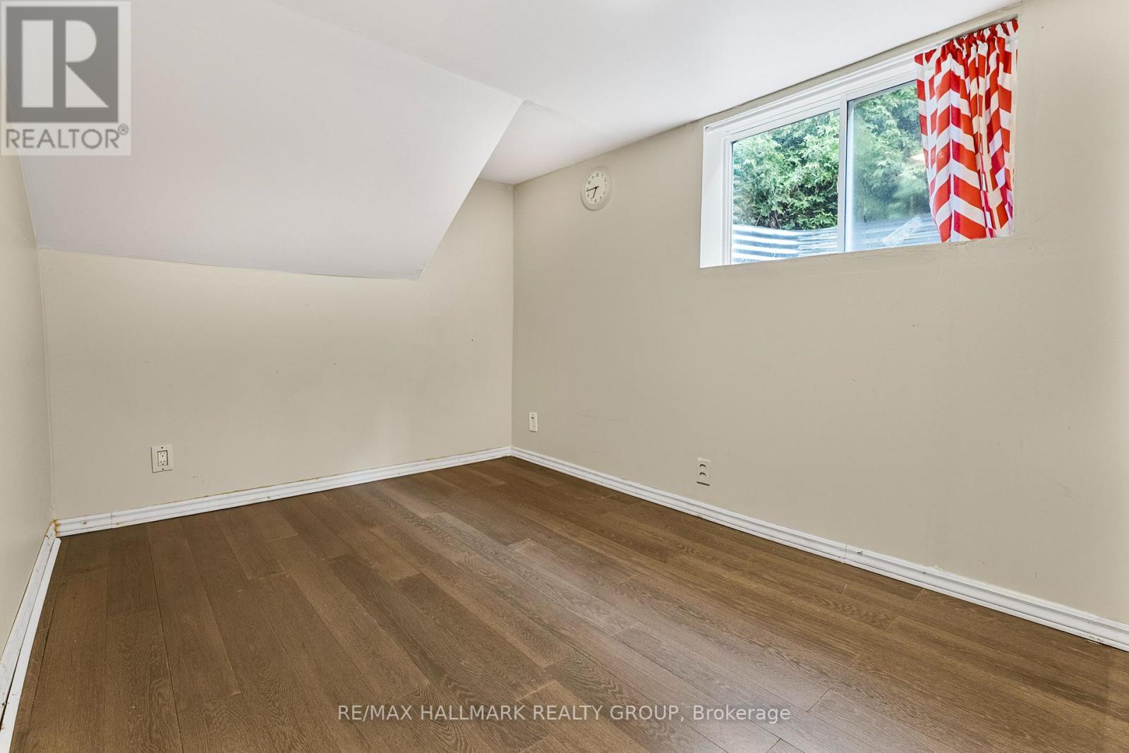 2666 Regina Street, Ottawa, ON - Indoor Photo Showing Other Room