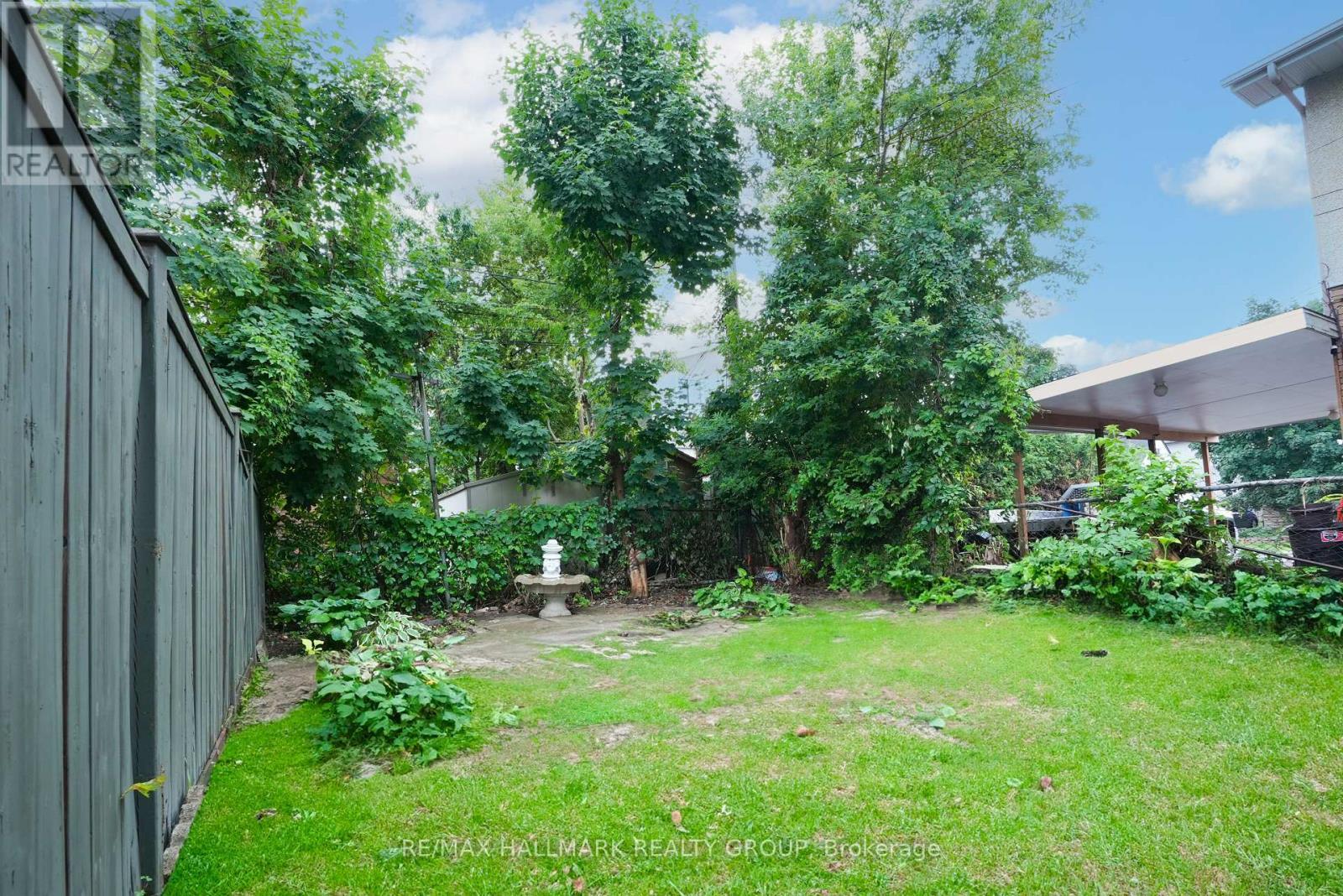 2666 Regina Street, Ottawa, ON - Outdoor