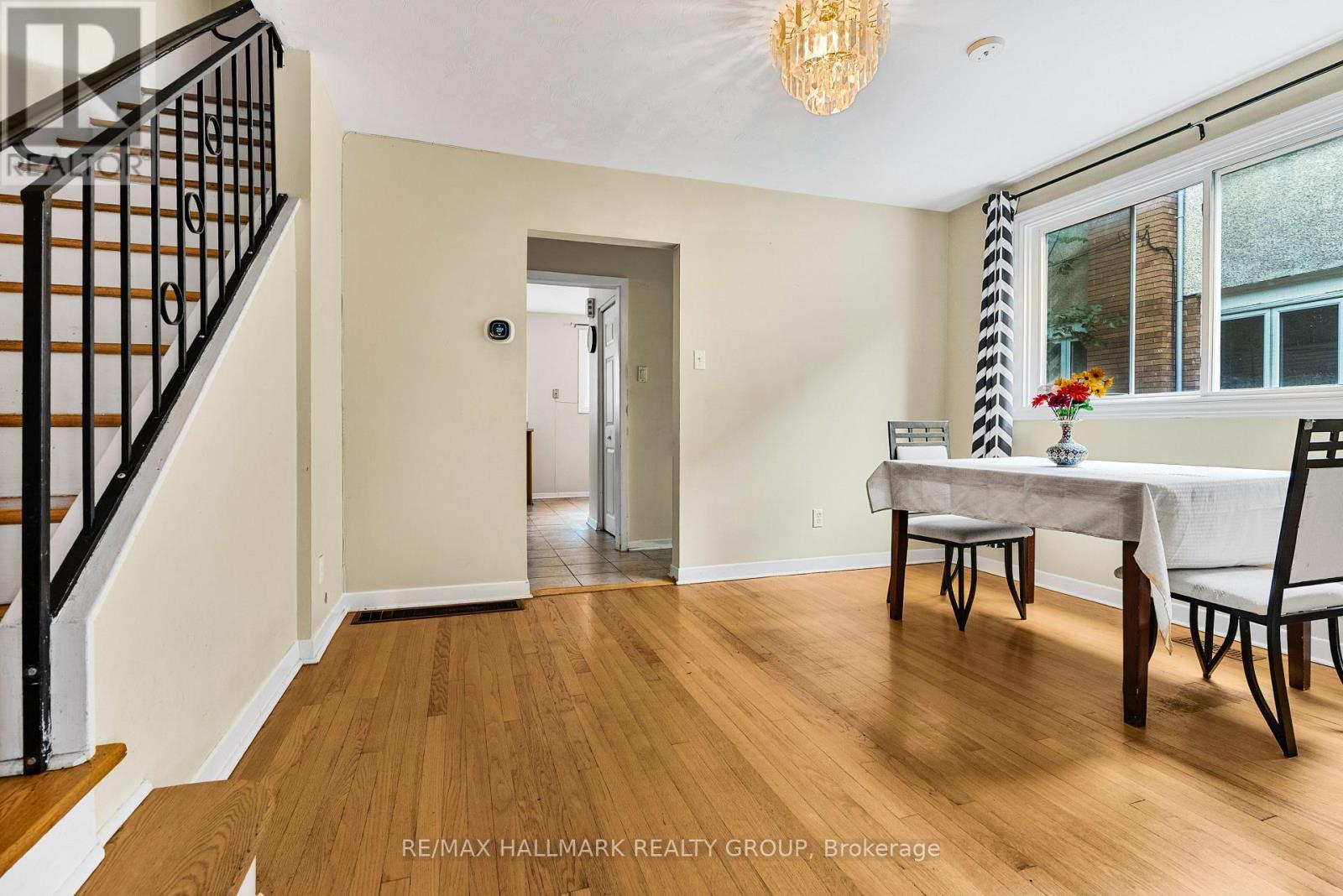 2666 Regina Street, Ottawa, ON - Indoor Photo Showing Other Room