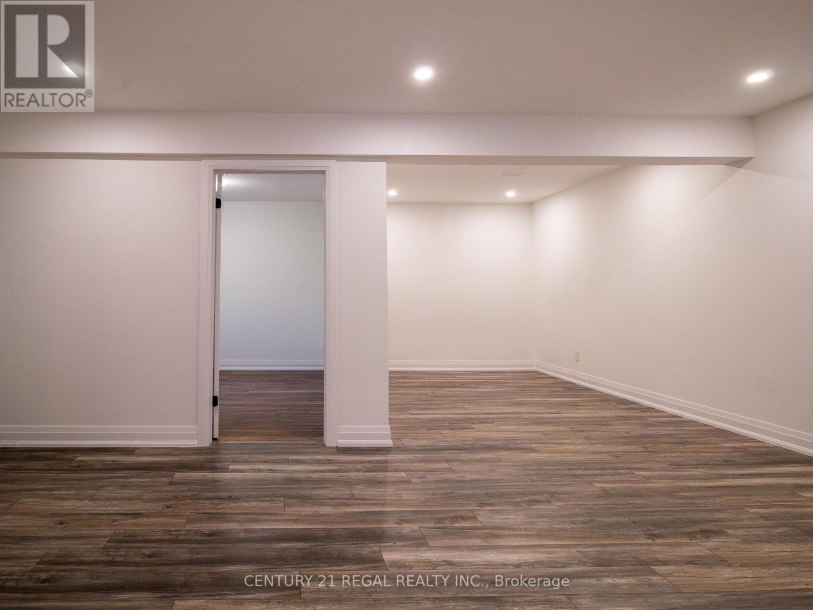 Lower - 47 Limestone Crescent, Whitby, ON - Indoor Photo Showing Other Room