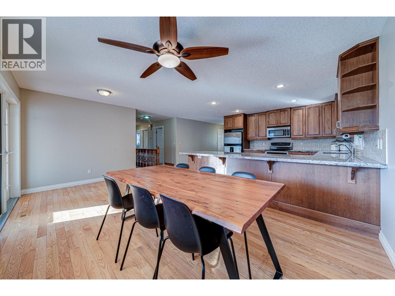 5 Caledonia Place, Elkford, BC - Indoor