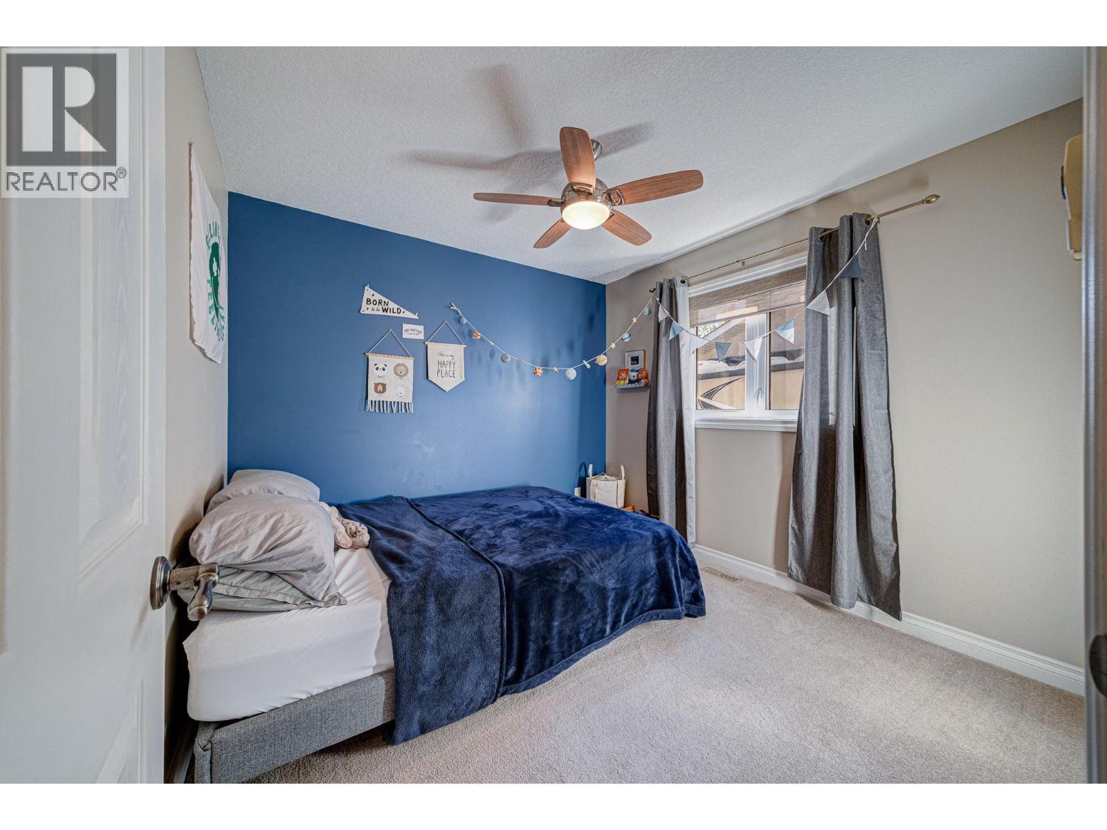 5 Caledonia Place, Elkford, BC - Indoor Photo Showing Bedroom