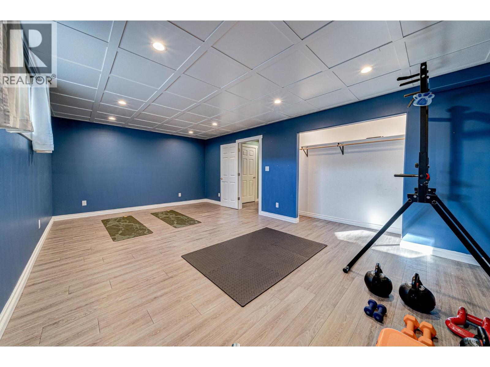 5 Caledonia Place, Elkford, BC - Indoor Photo Showing Other Room