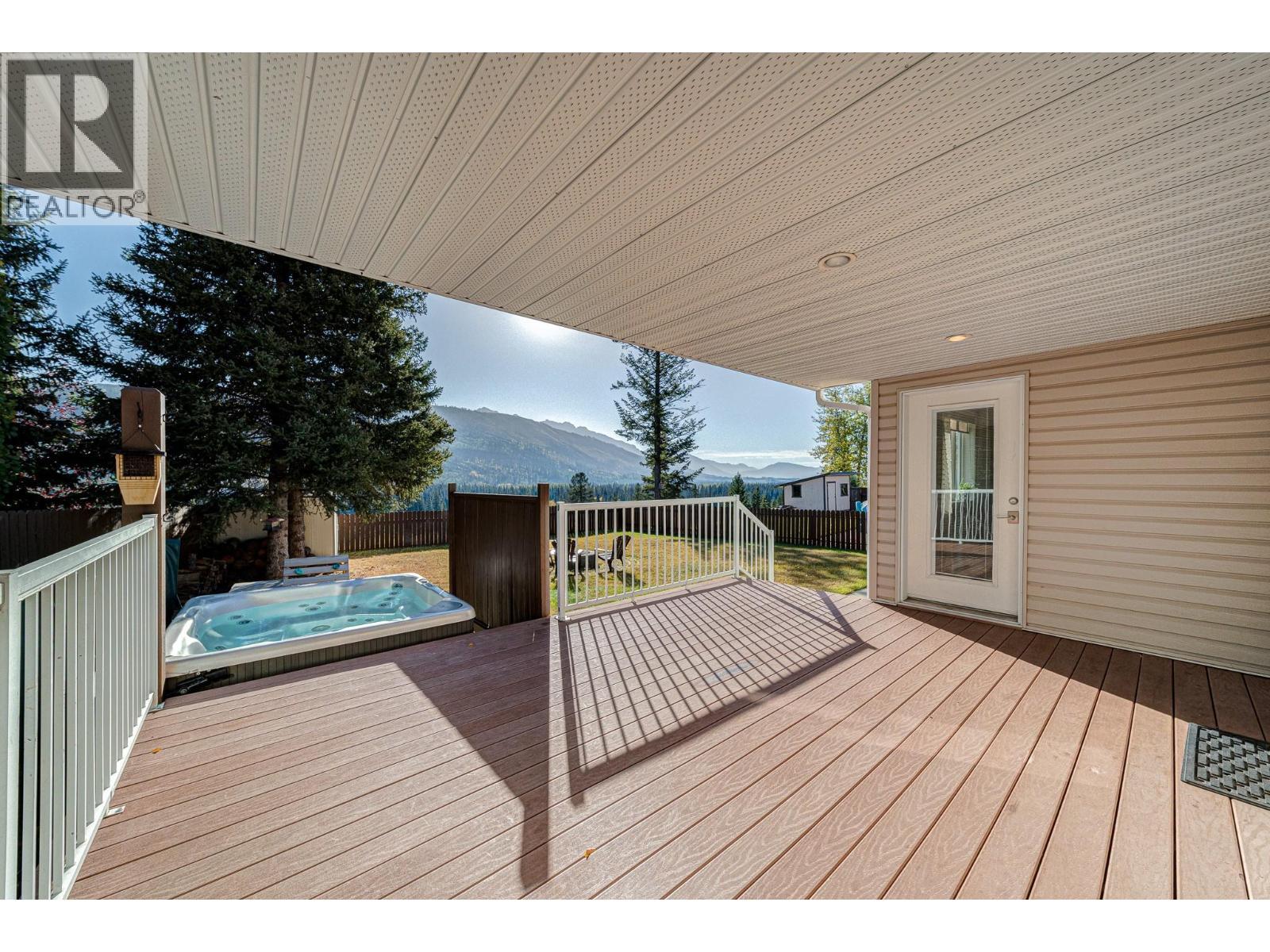 5 Caledonia Place, Elkford, BC - Outdoor With Deck Patio Veranda With Exterior