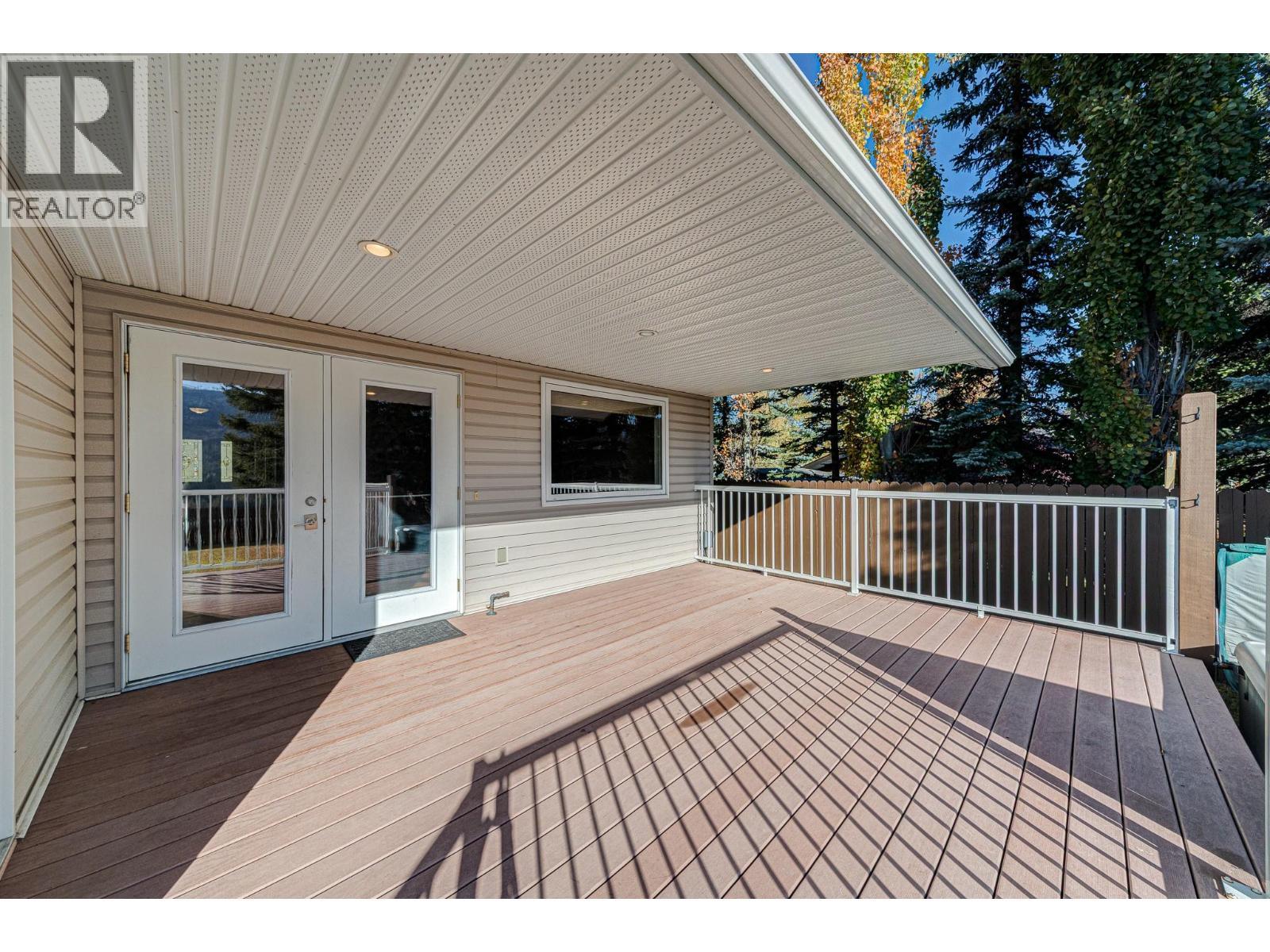 5 Caledonia Place, Elkford, BC - Outdoor With Deck Patio Veranda With Exterior