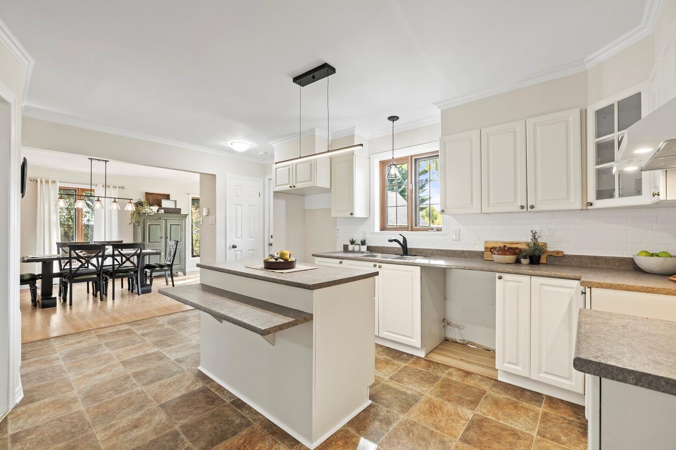 Kitchen - 3070 Ch. Ste-Angélique, Saint-Lazare, QC - Indoor Photo Showing Kitchen