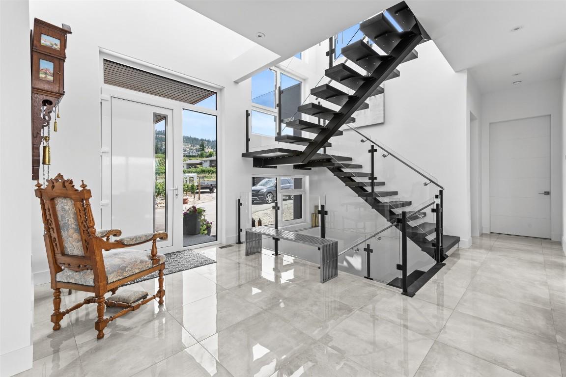 2805 Aikins Loop, Naramata, BC