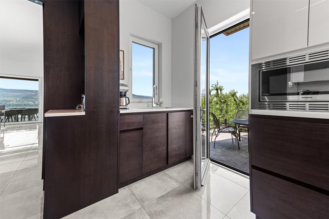 2805 Aikins Loop, Naramata, BC