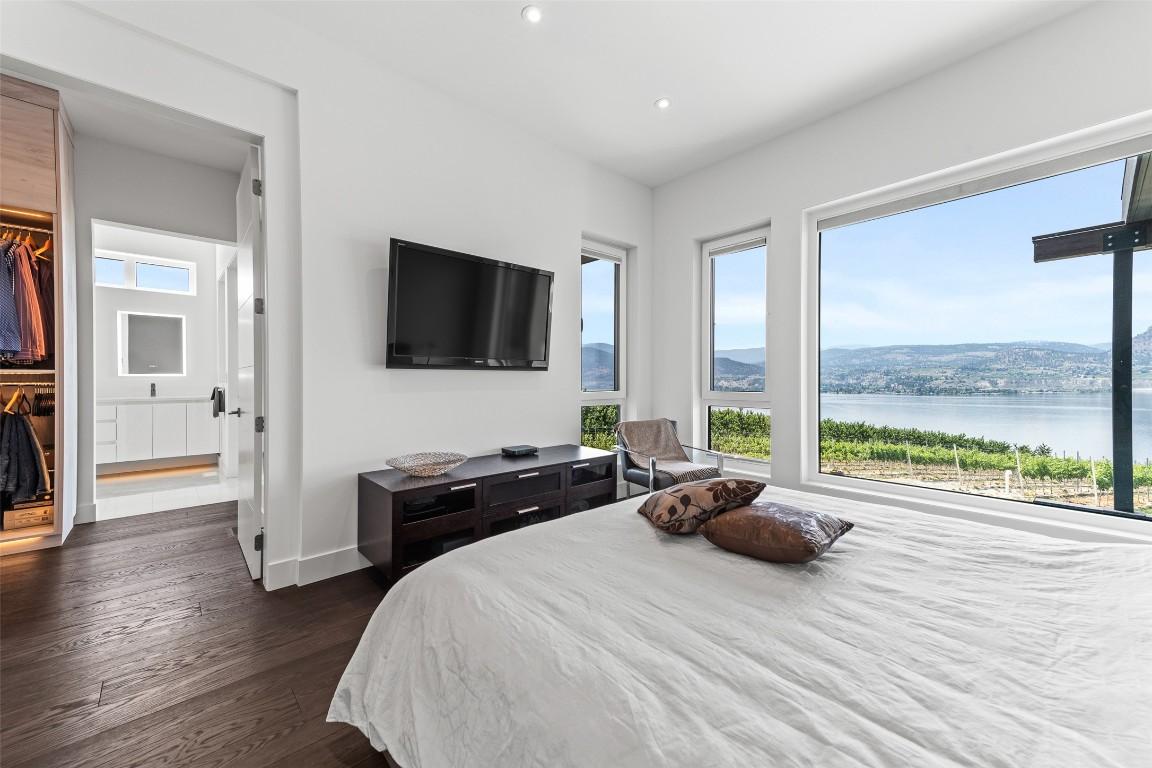 2805 Aikins Loop, Naramata, BC