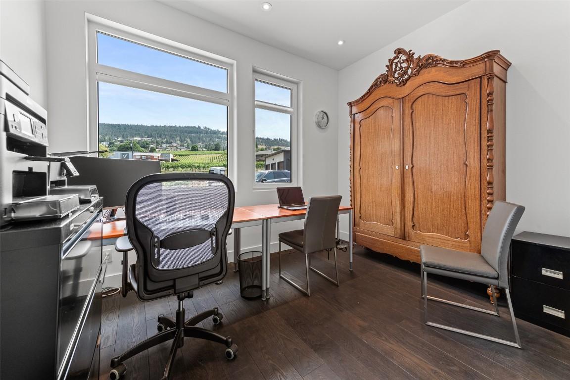 2805 Aikins Loop, Naramata, BC