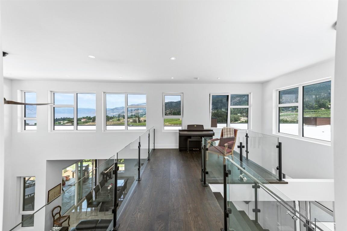 2805 Aikins Loop, Naramata, BC