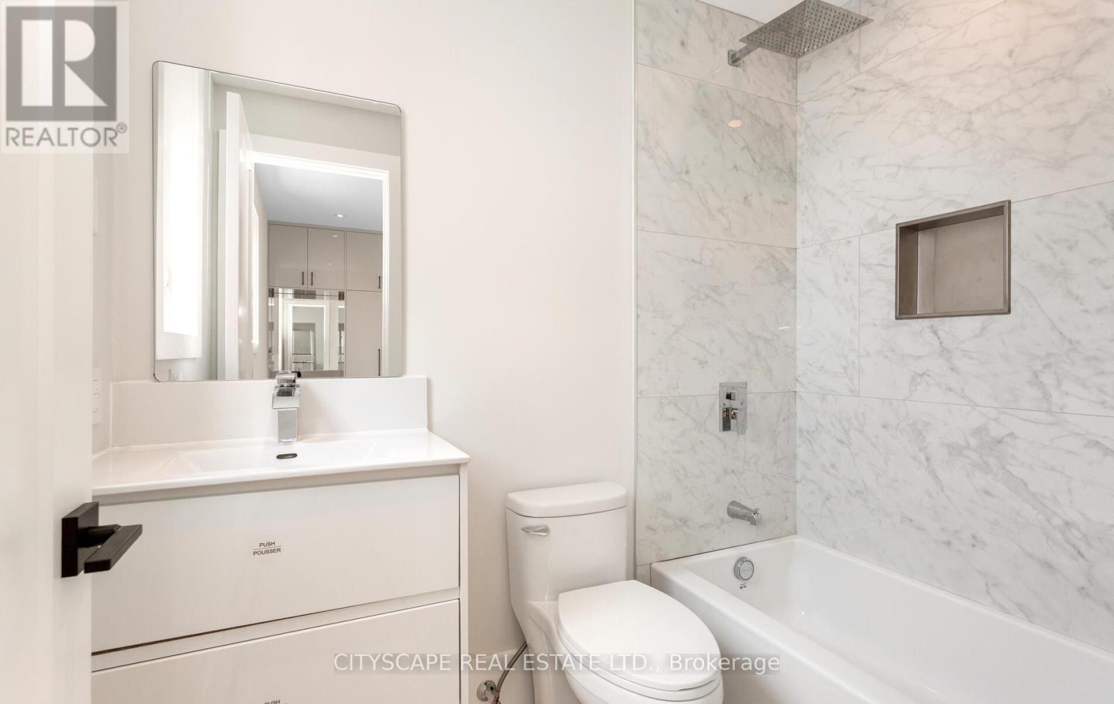 55 Adanac Drive, Toronto, ON - Indoor Photo Showing Bathroom