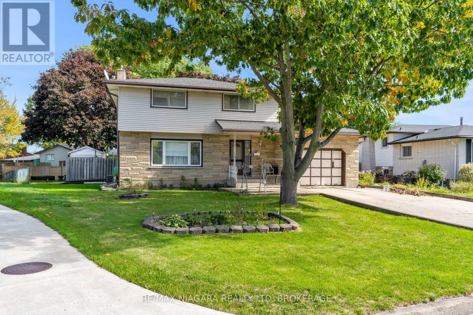 21 Donlea Drive, Port Colborne (Main Street), ON - Outdoor