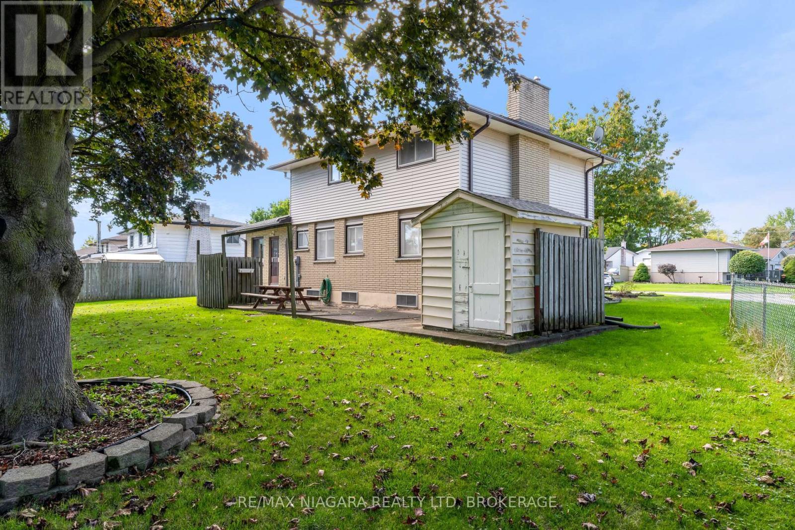 21 Donlea Drive, Port Colborne (Main Street), ON - Outdoor