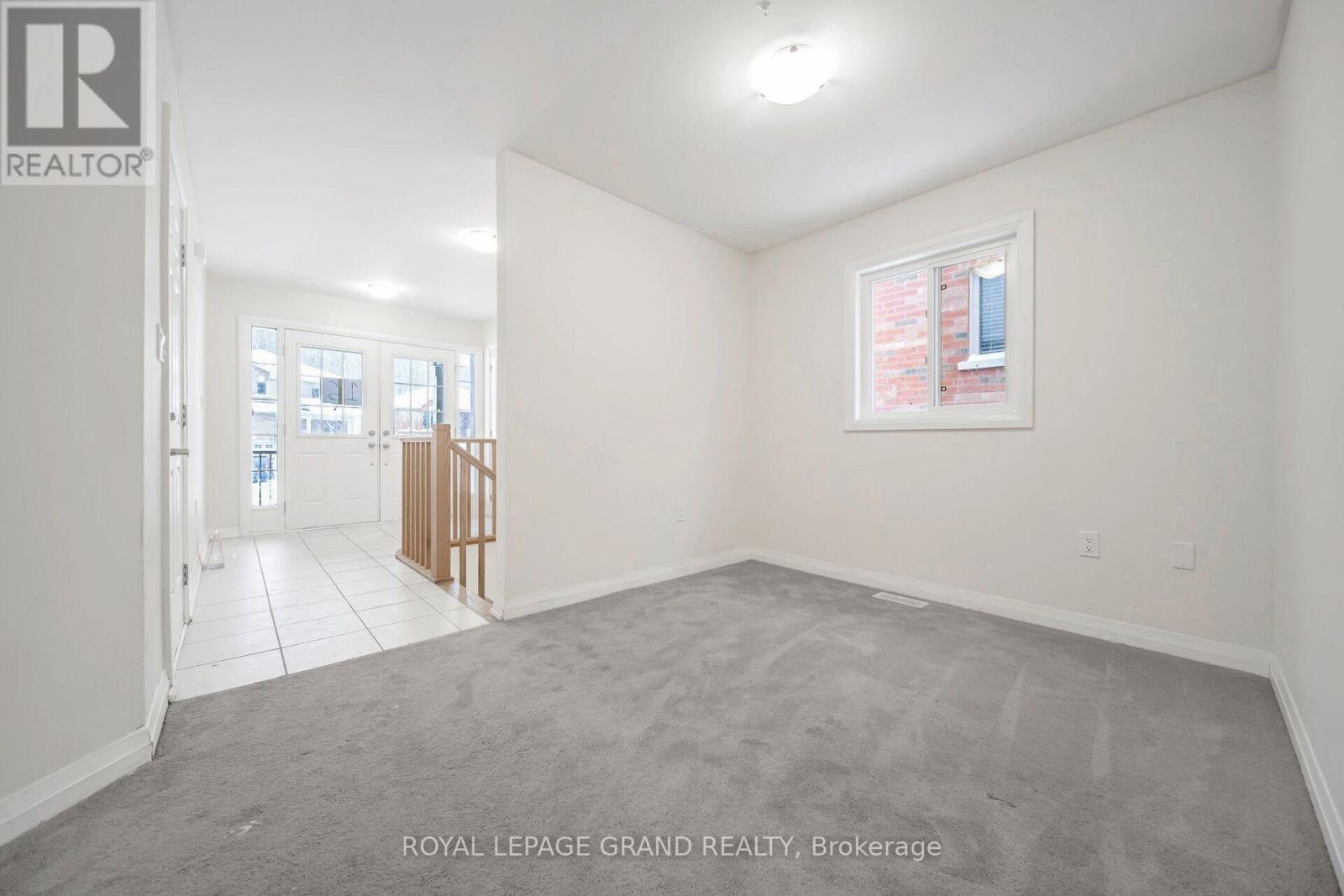 16 Revol Road, Penetanguishene, ON - Indoor Photo Showing Other Room