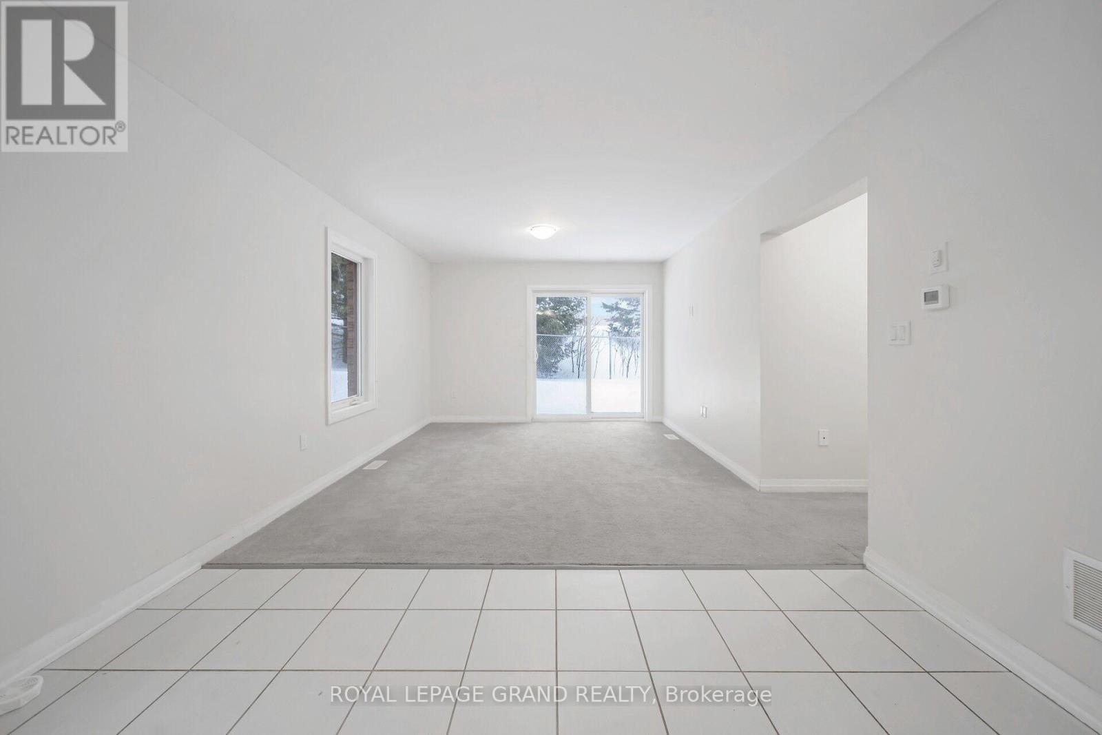 16 Revol Road, Penetanguishene, ON - Indoor Photo Showing Other Room