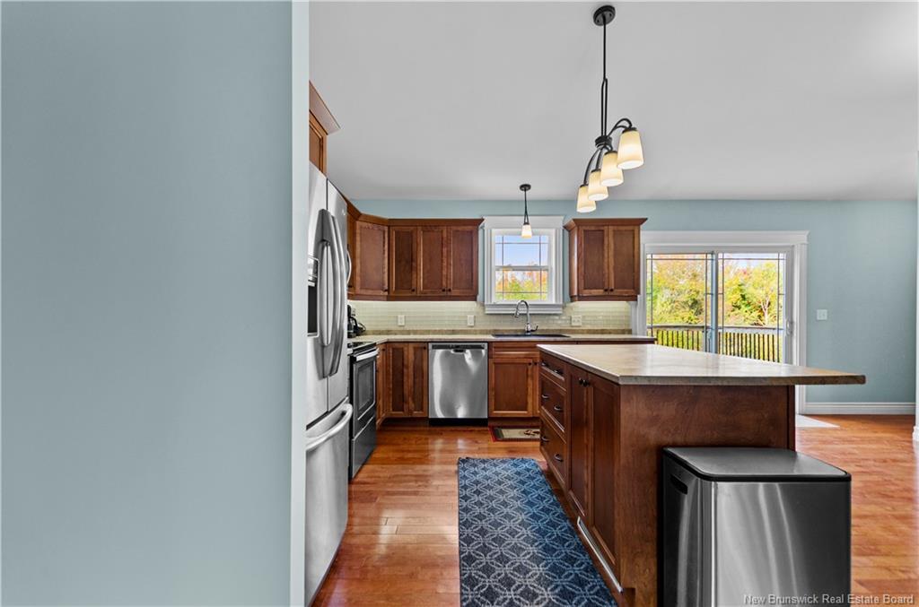 31 Lyman St, Burton, NB